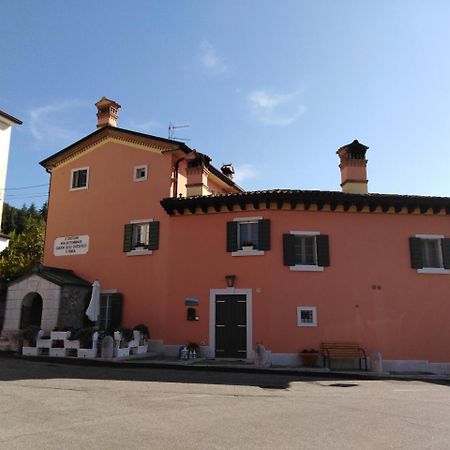 Casa Del Capitello Caprino Veronese Exterior foto